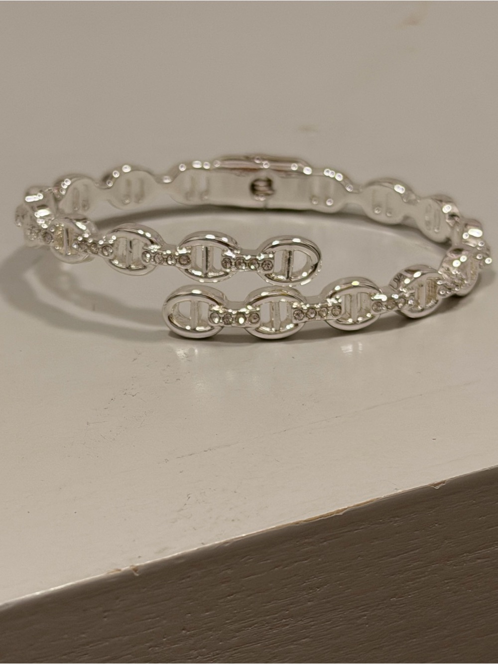 Bomb Party NWT! “Lustre of the Deep” Oyster Bracelet Stack - Picture 4 of 6